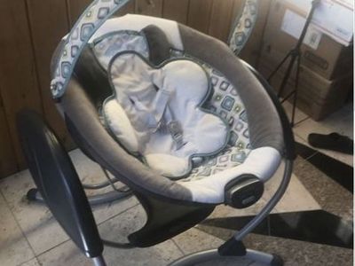 Graco Glider Lite Baby Swing - Portable & Compact with Gentle Motion (Gray/Aqua)