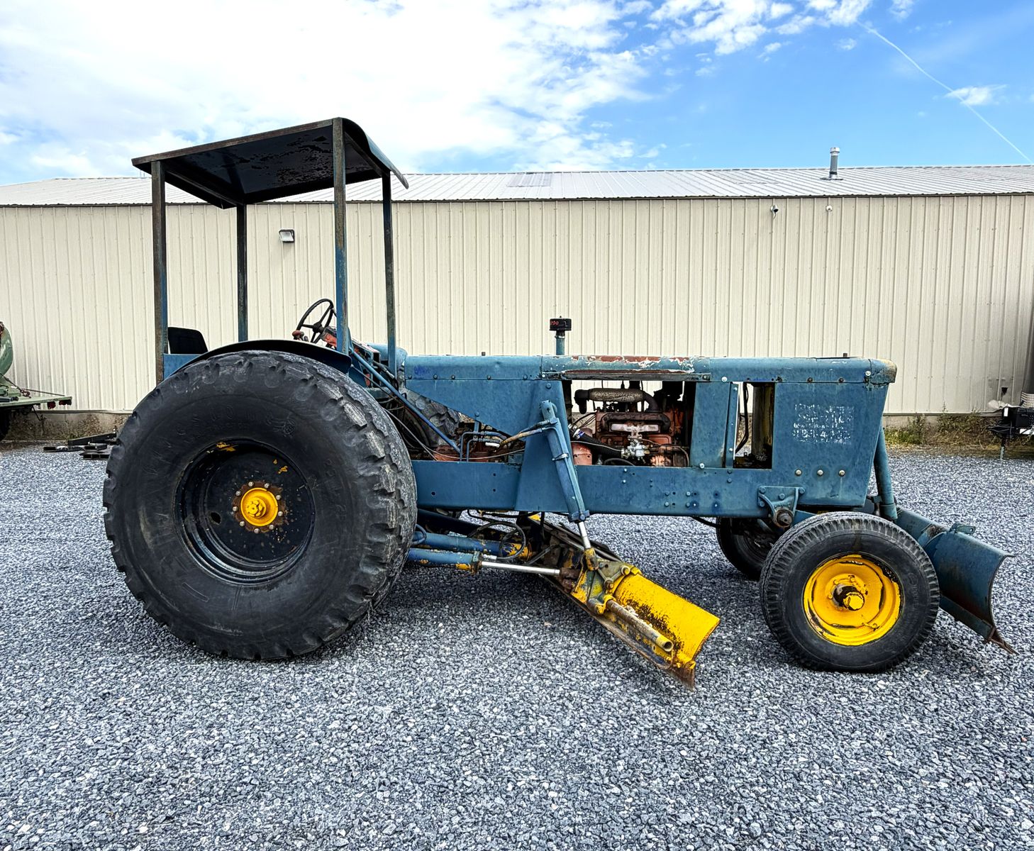 1964 Huber Maintainer M500 Utility Motor Grader – with Extra Set of AG Wheels/Tires