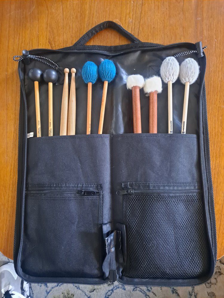 Innovative Percussion Mallet Set and case