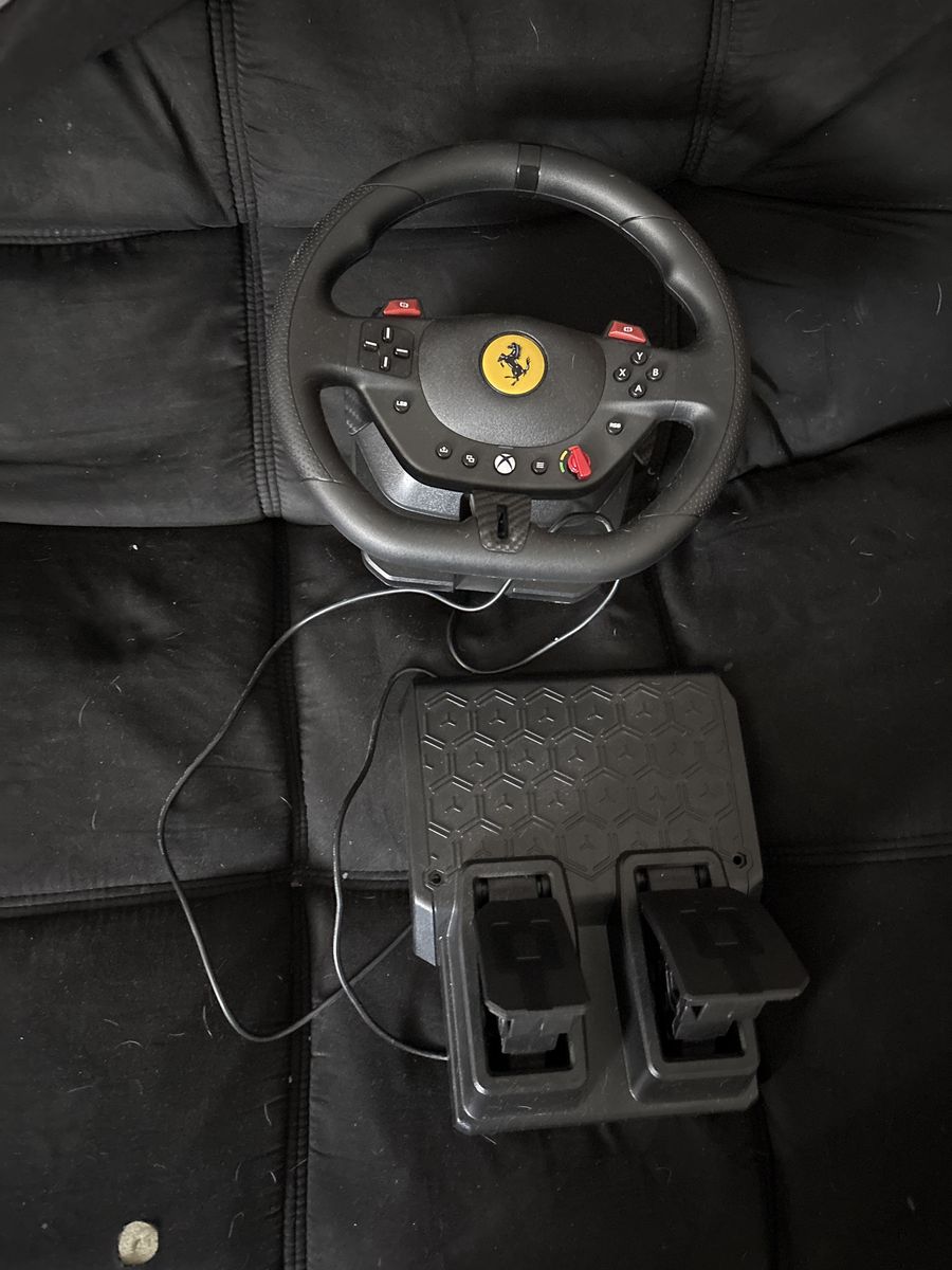 Xbox Racing Steering Wheel And Pedals