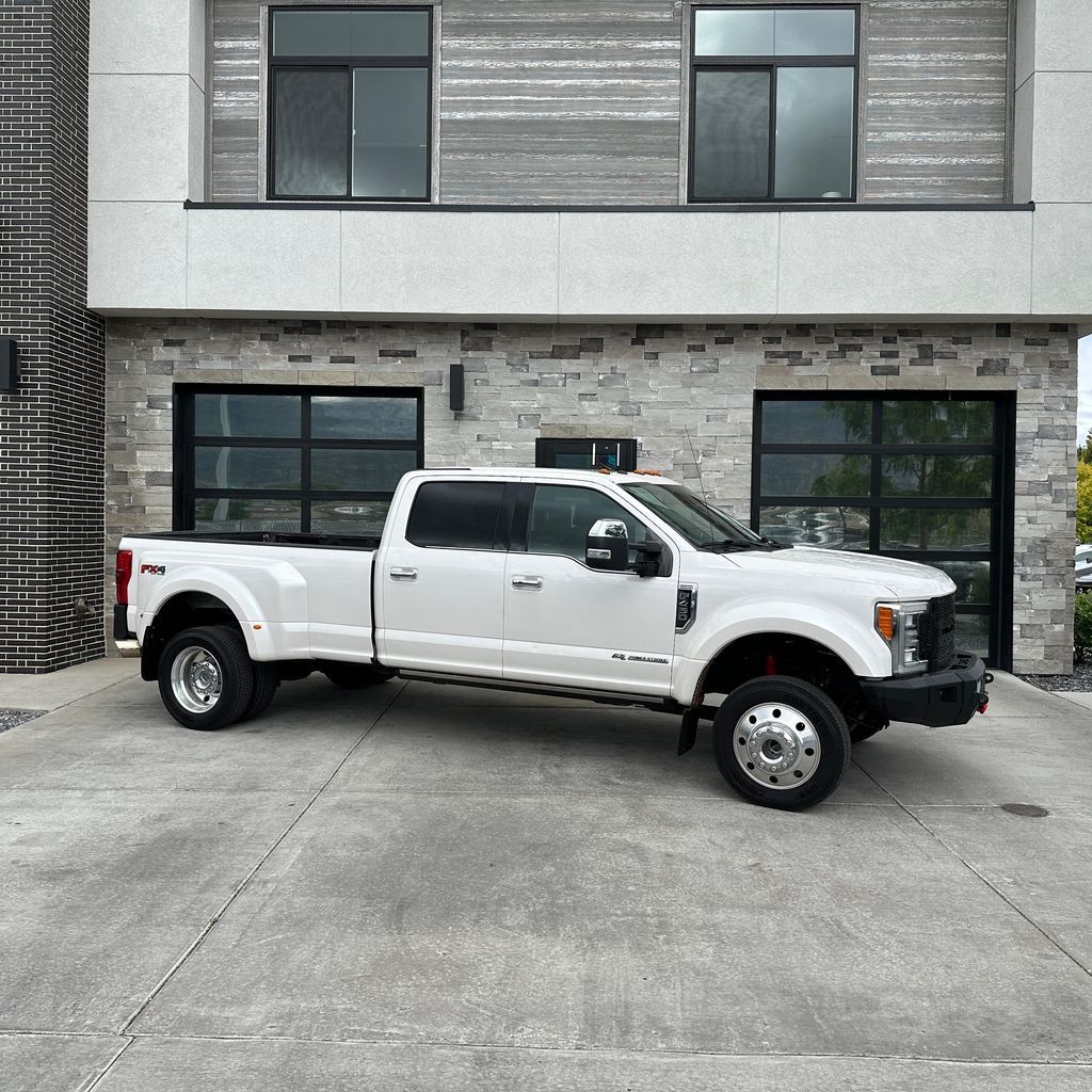 2017 Ford F-450 Platinum
