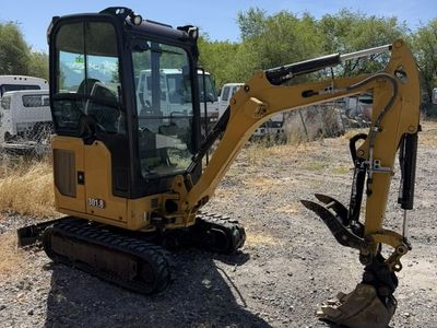 Mini Excavator Rental – Cat 301.8 - Fit thru Gates. Retracts to 39 inches wide