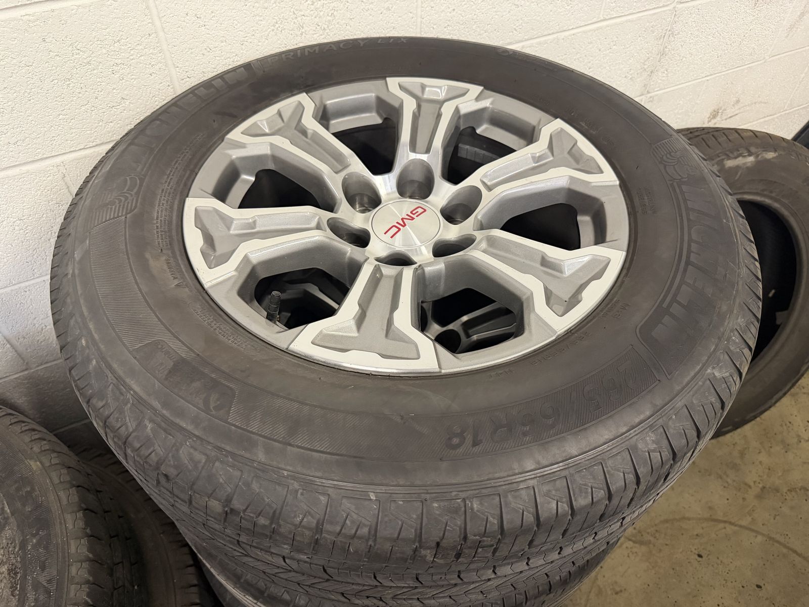 2022 GMC 1500 Wheels And Tires