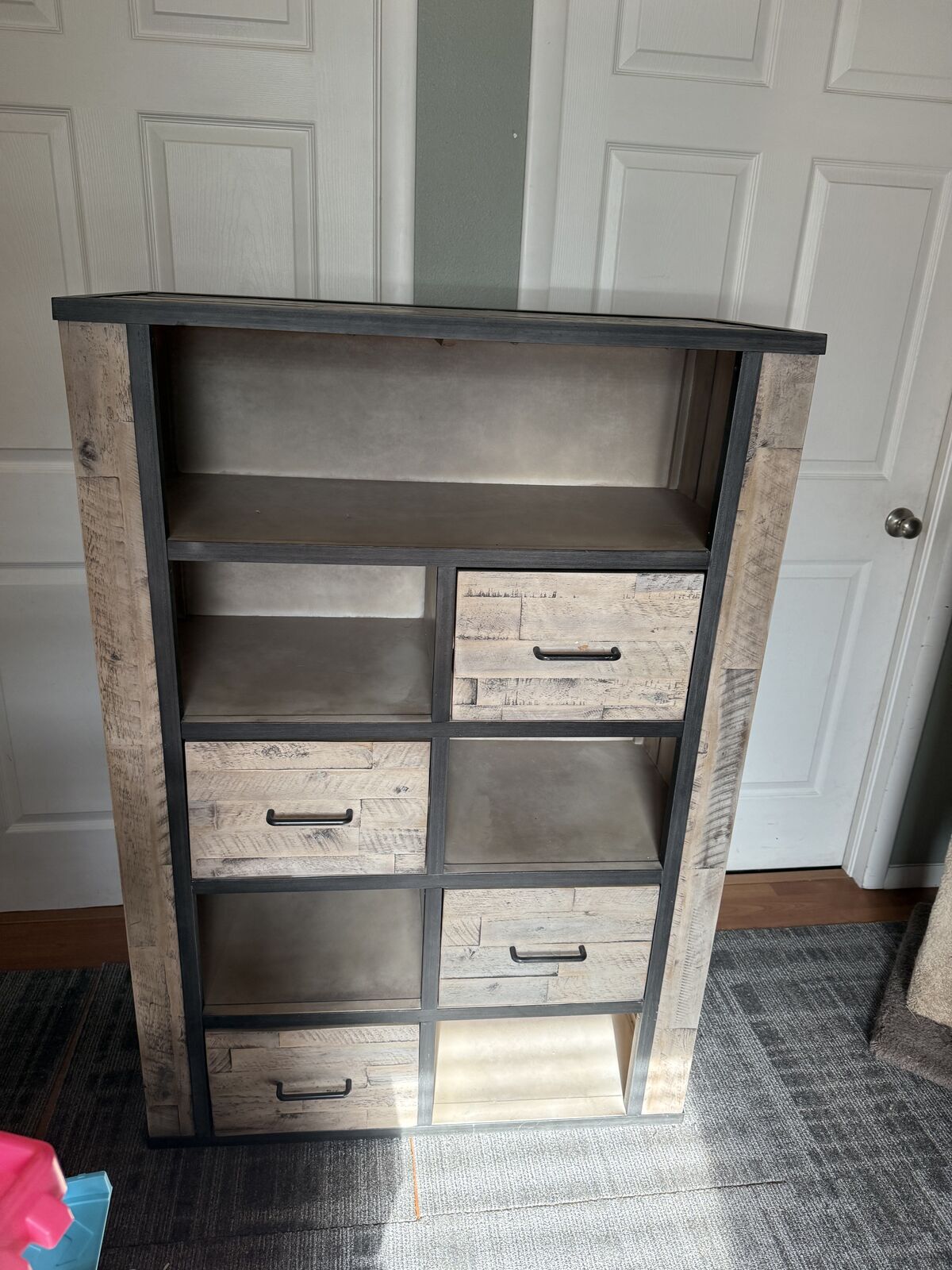 Bookshelf/storage Cabinet