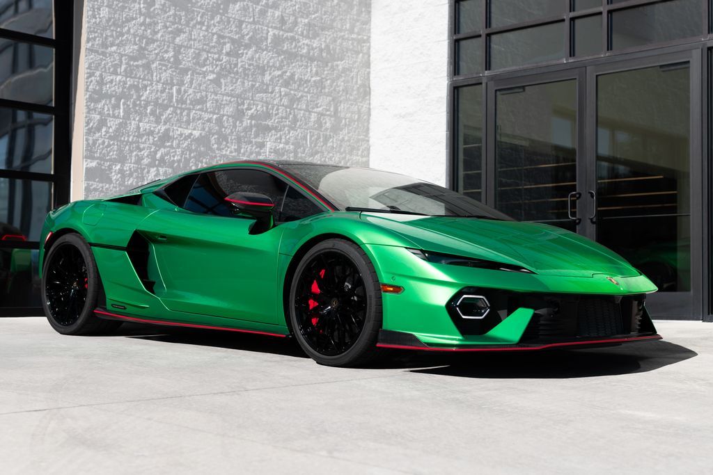2026 Lamborghini Temerario Base