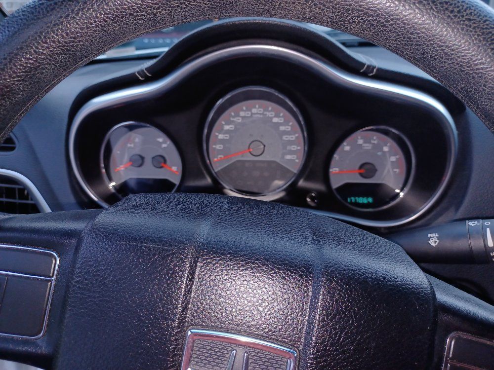 Main image 6