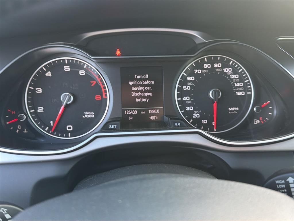 2013 Audi A4 2.0T quattro Prestige