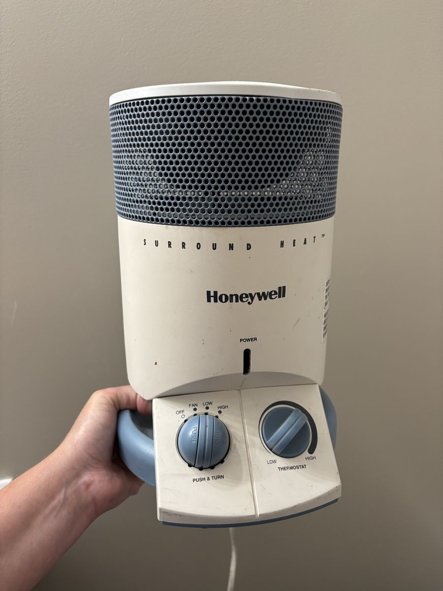 Honeywell Surround Heat Fan Forced Heater w/ Thermostat & Two Heat Settings