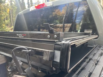 Ford Ranger tonneau bed cover
