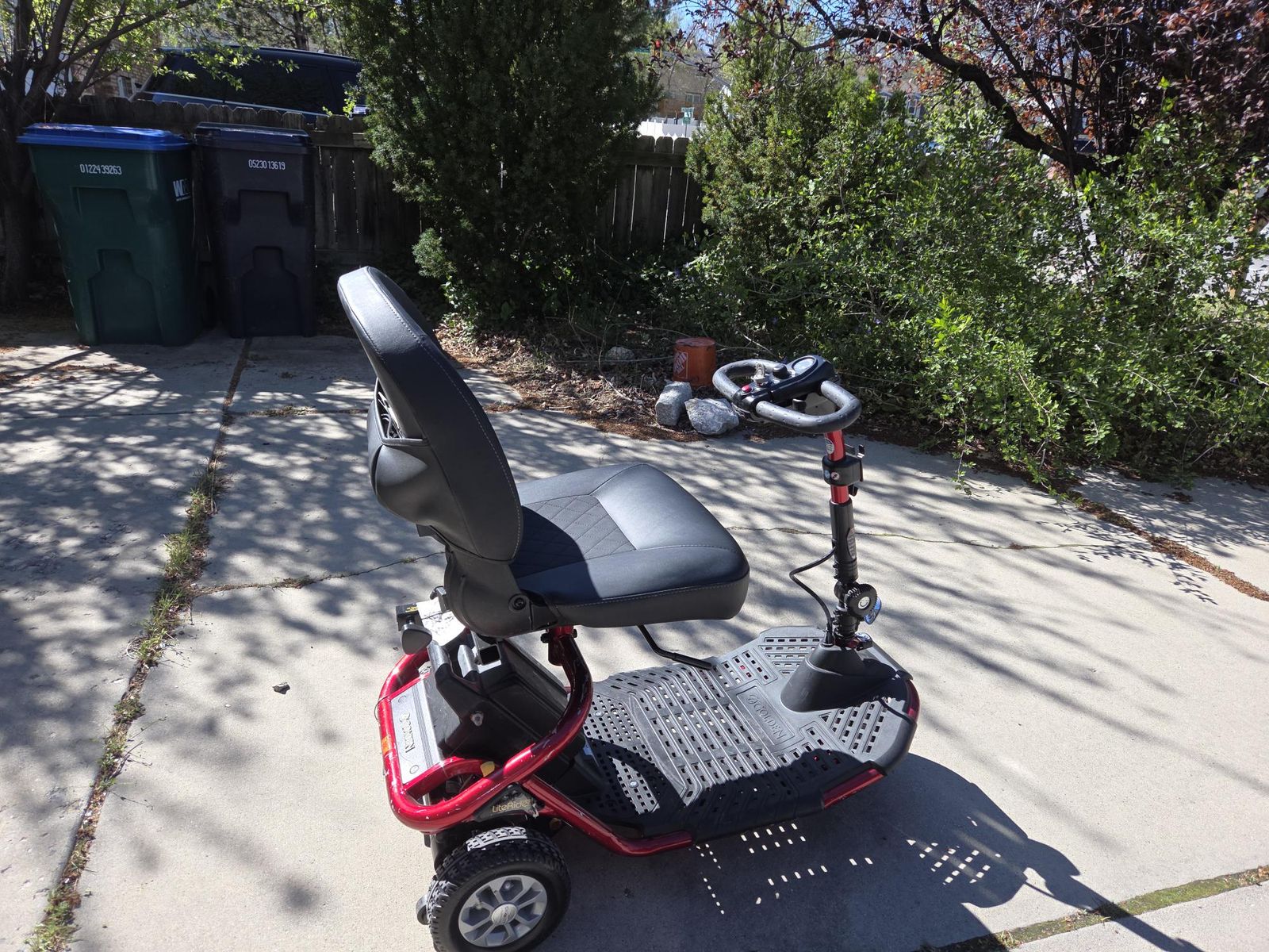 mobility scooter - Golden Lite model