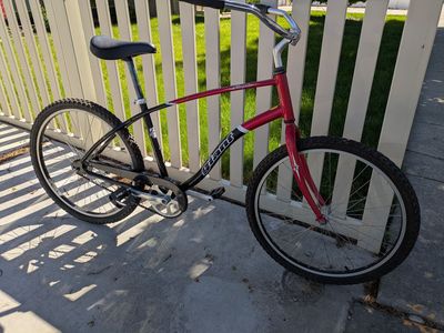 Giant Cruiser Bike - Lightweight Aluminum Frame