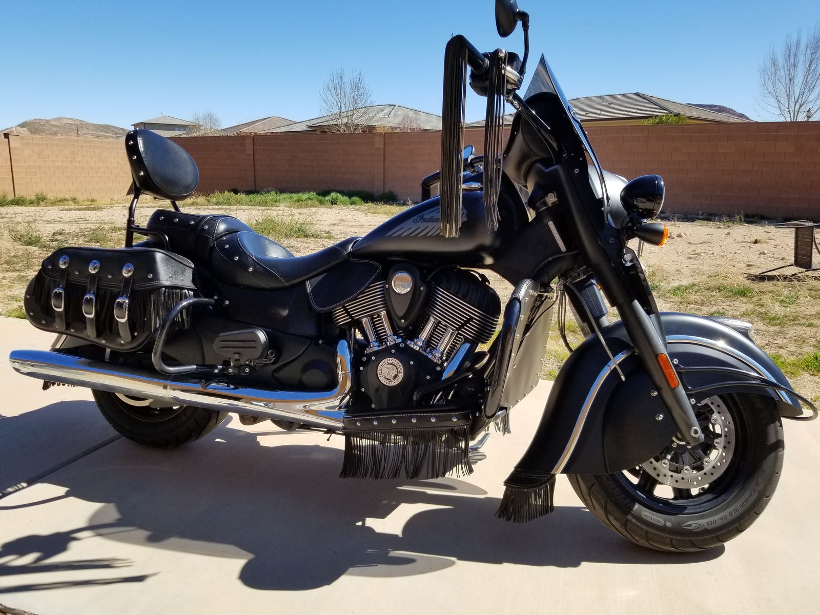 INDIAN CHIEF DARK HORSE