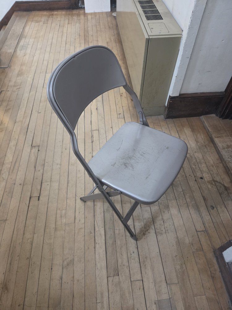 metal folding chairs
