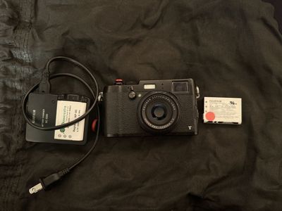 Fuji Fujifilm x100T camera