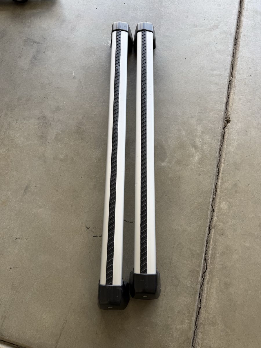 Used 2022 Range Rover velar  OEM roof racks