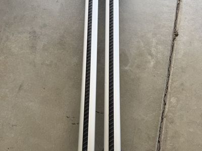 Used 2022 Range Rover velar OEM roof racks