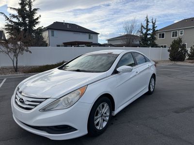 2014 HYUNDAI SONATA GLS