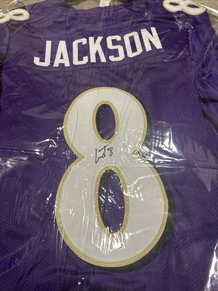 Lamar Jackson signed Jersey with Coa