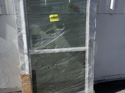 3ft x 5ft Double Hung Vinyl Window - White Frame, Energy Star Rated