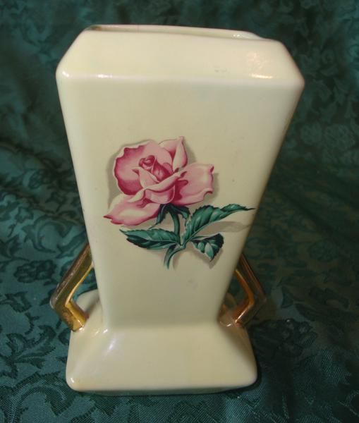 Several Vintage / Antique Really Pretty Vases Decor With Several Designs And Colors