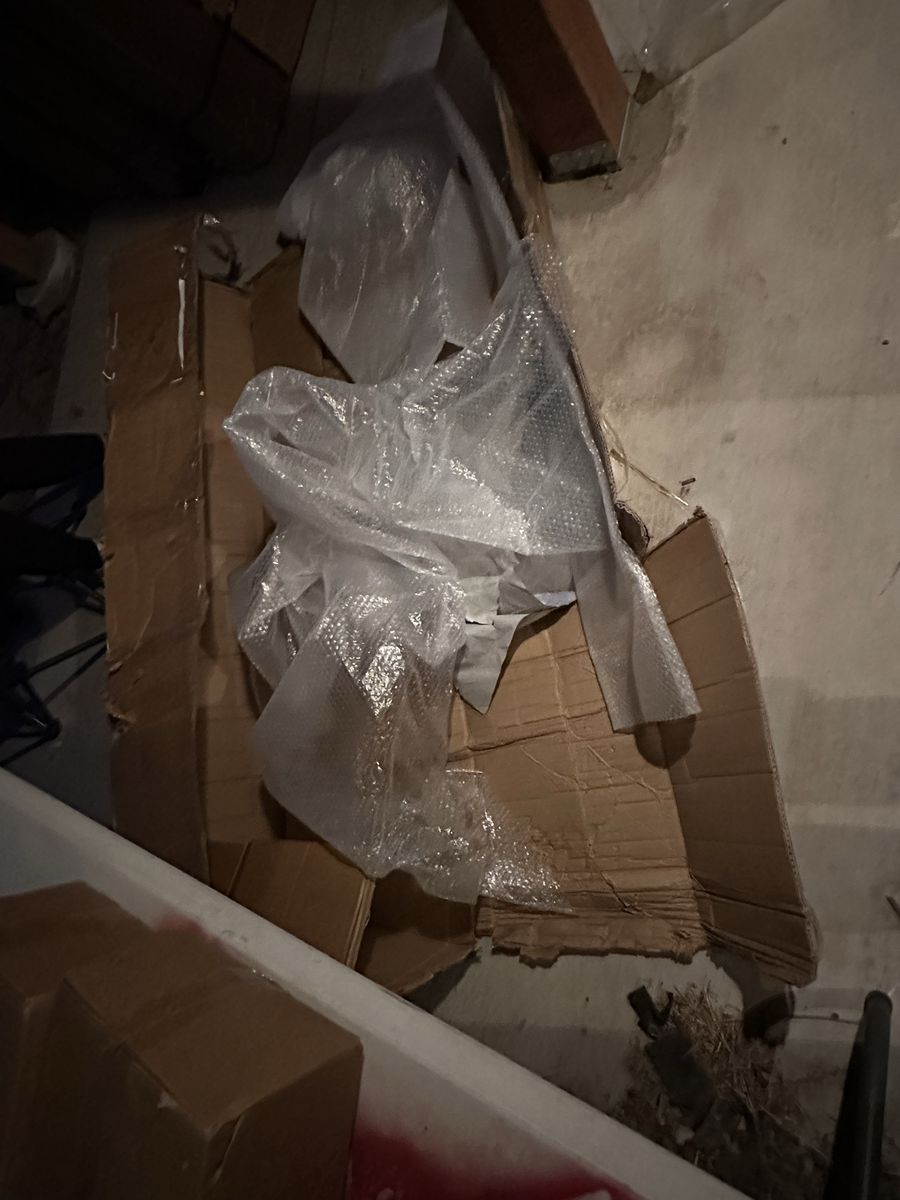 Main image 5