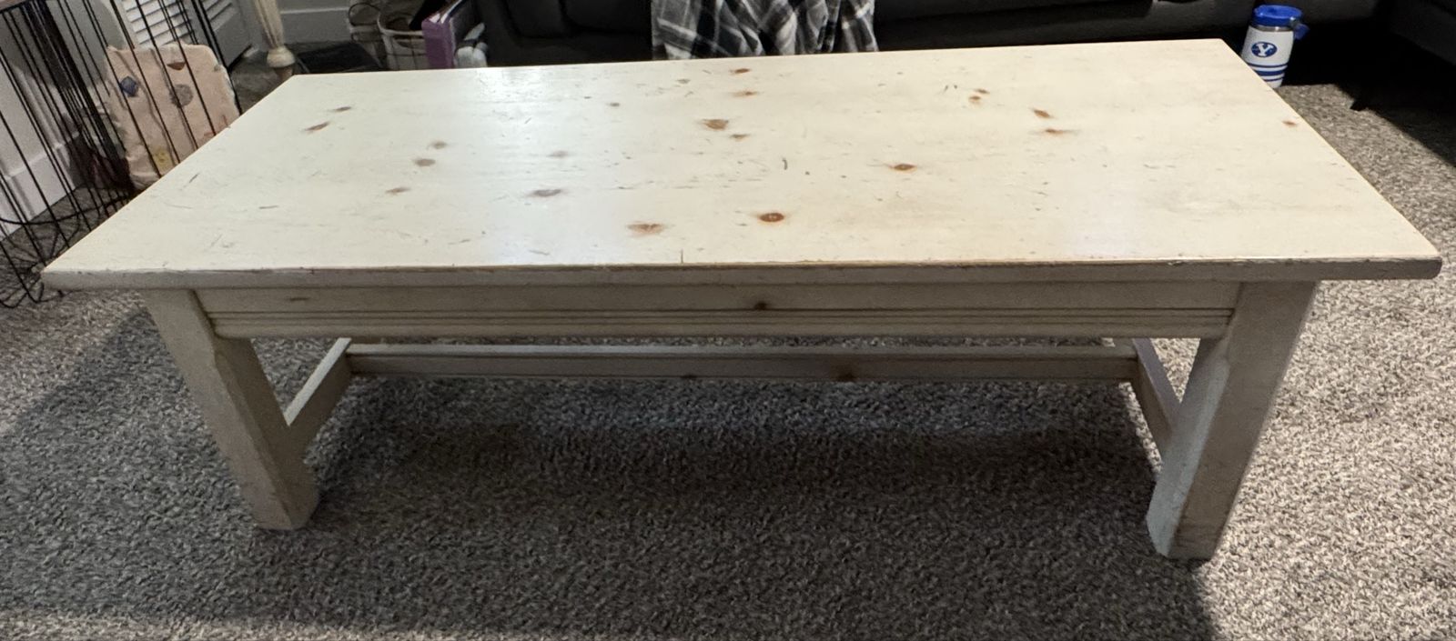 Farmhouse style coffee & side table