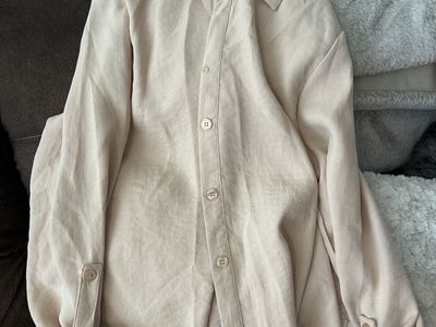 MICHEL Women's Size S beige Long Sleeve Button-Up Shirt with Roll-Tab Sleeves