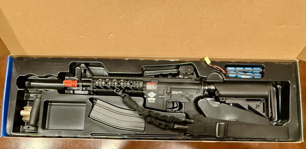 Electric Airsoft Rifle