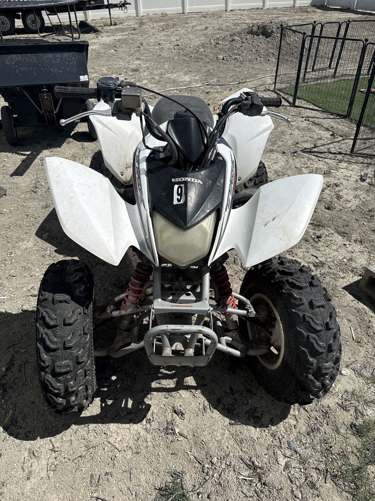 Honda 250 ex
