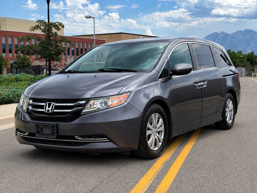2016 Honda Odyssey SE