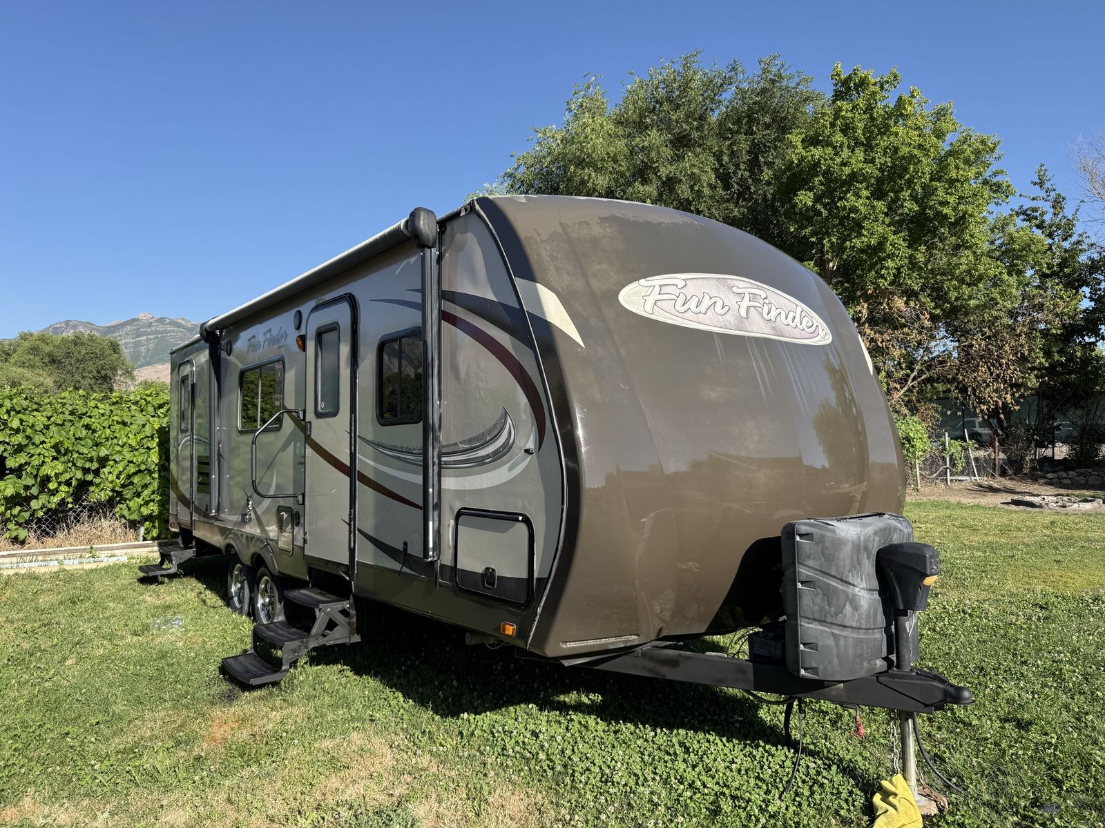 2014 fun finder 28ft travel trailer with slide out