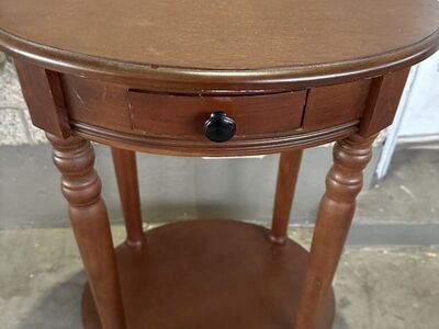 Accent Table