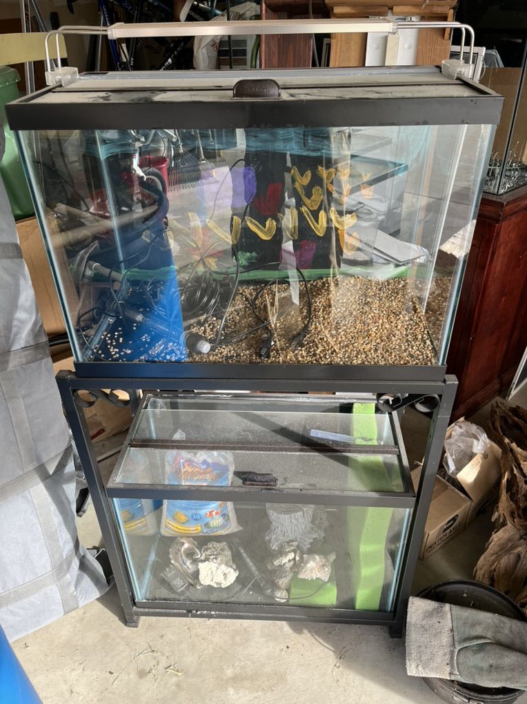 Double Aquariums With Metal Stand