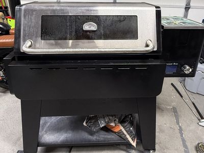Cuisinart Oakmont WiFi Pellet Grill & Smoker – Bluetooth/WiFi – Great Condition