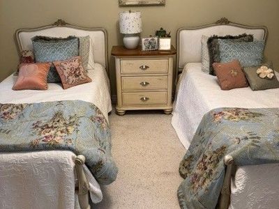 Twin Beds FREE!