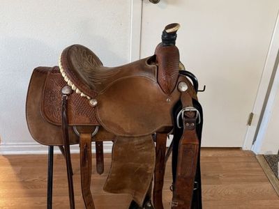 Courts 14” All-Around Saddle - Youth/Ladies, Used with Cinch, Quality Leather
