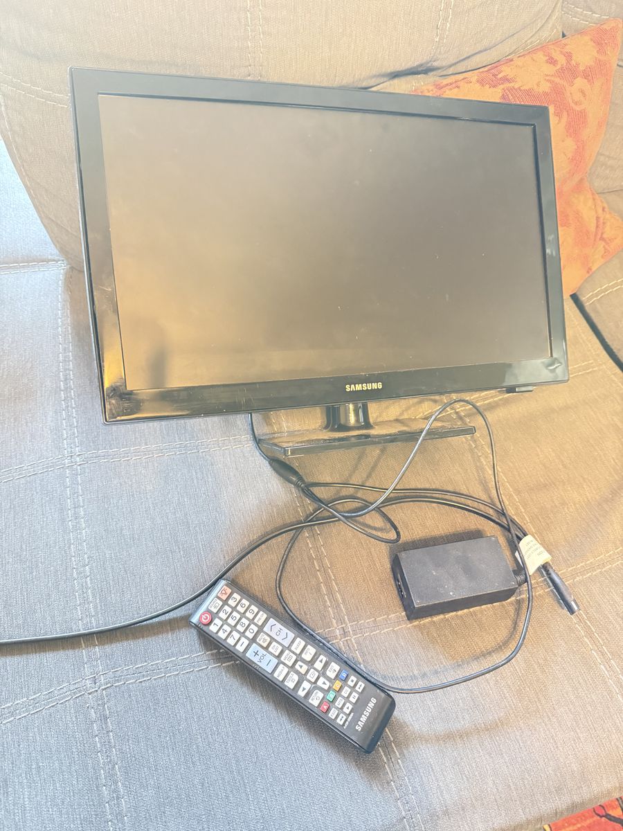 18” Samsung TV