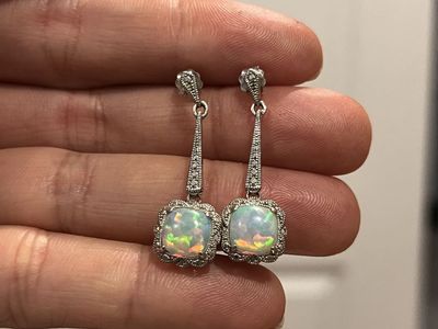 Opal earrings and necklace