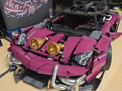 KBox 1:8 Lamborghini Technic-Style Supercar – 4,000+ Pieces – Built Display Model