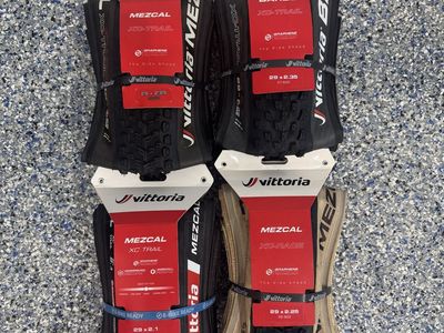Vittoria 29" Mountain Bike Tires - Mezcal / Barzo