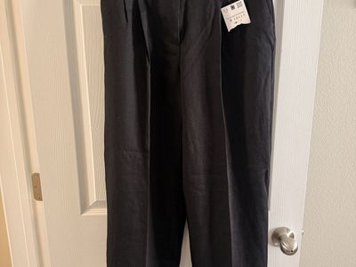 ZARA Women's Black Pleated Wide Leg Trousers Size S NWT