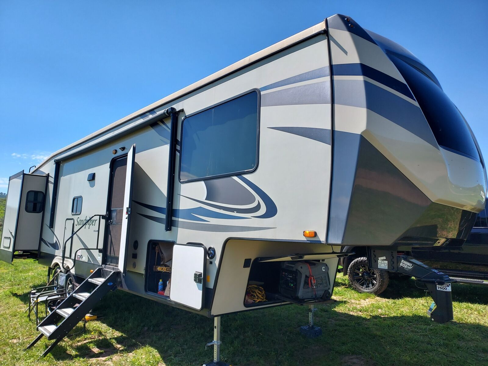 2021 Sandpiper by Forest River 3550FL