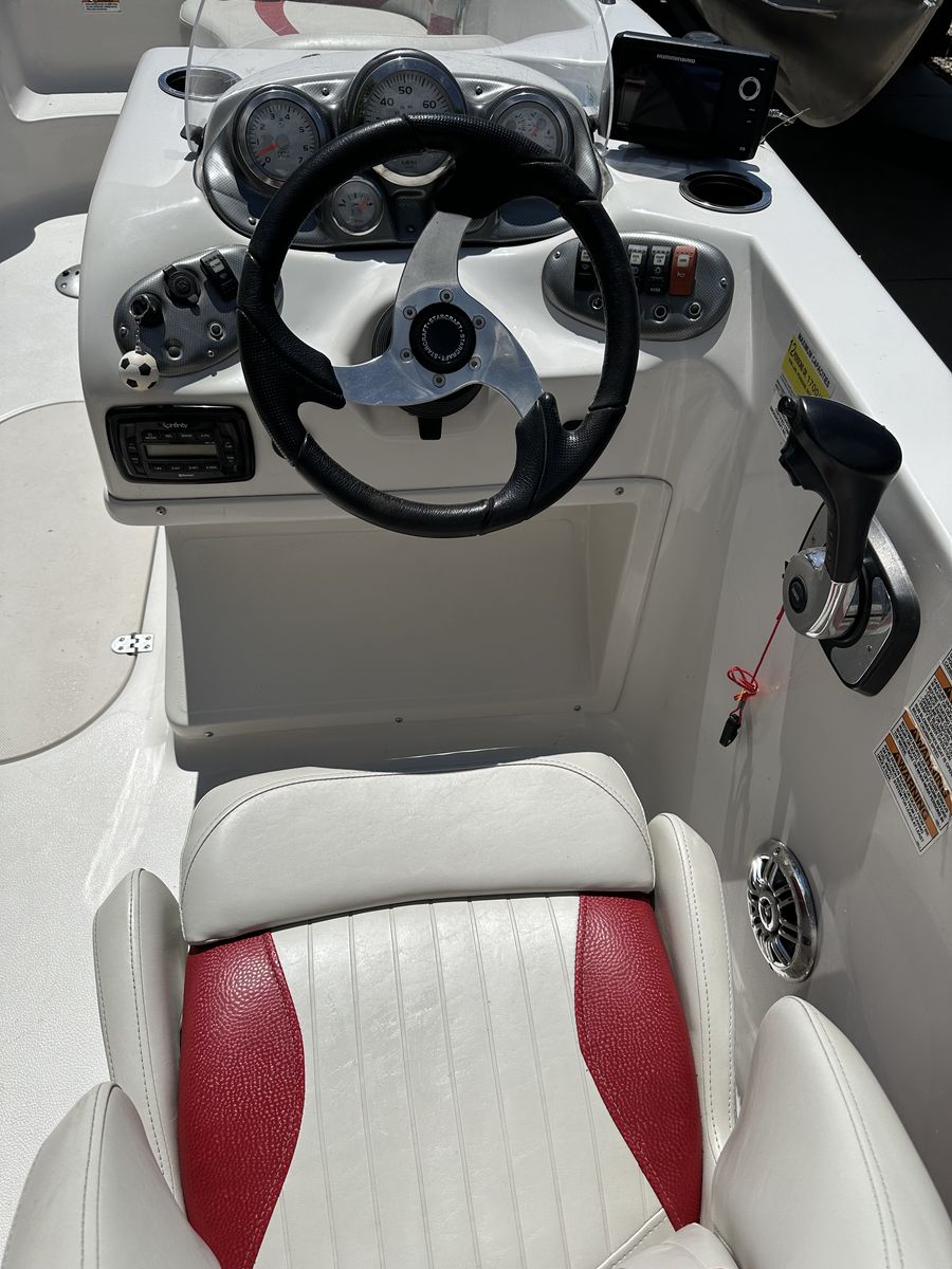 Main image 10