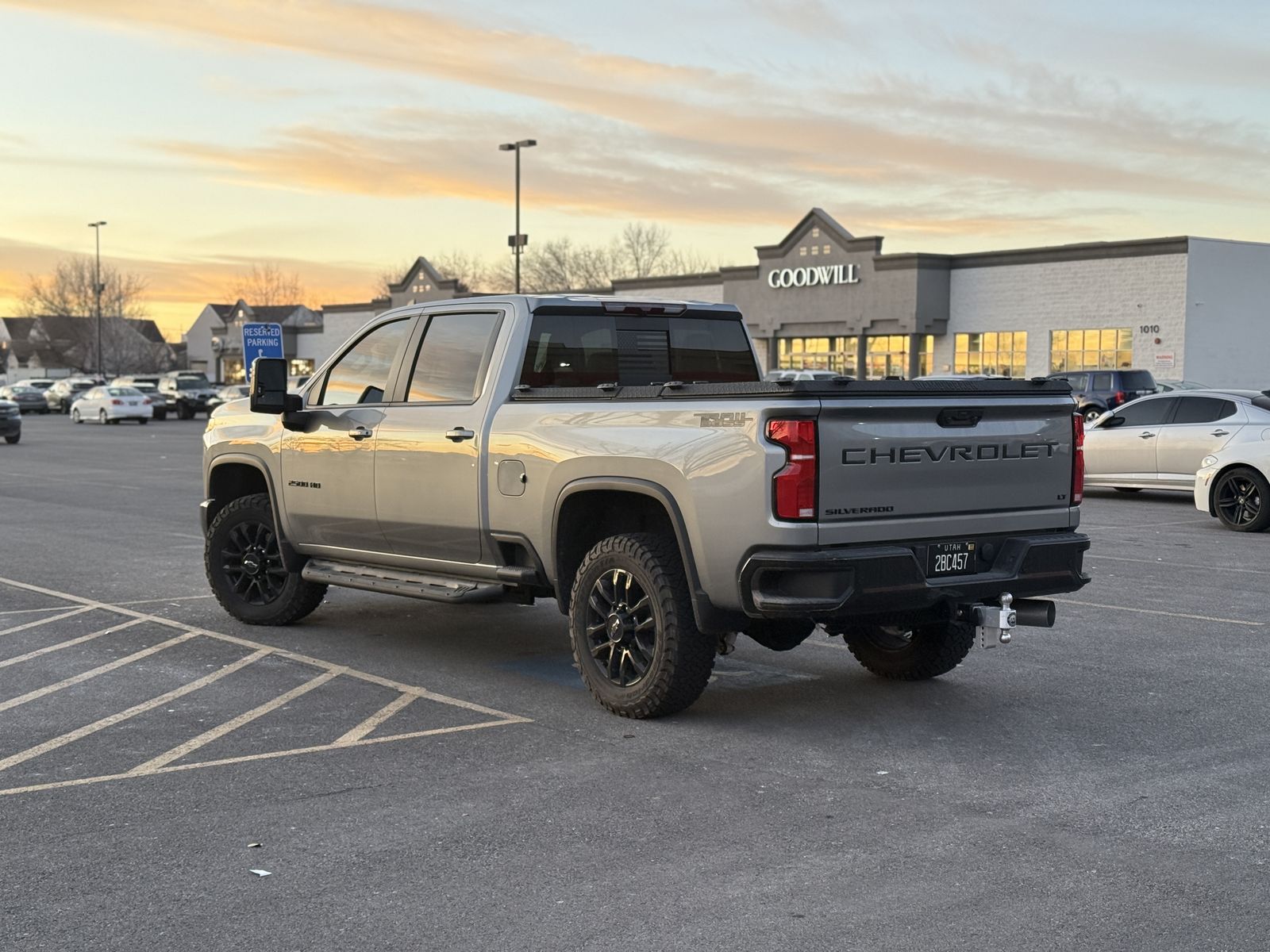 DiamondBack Tonneau Cover Chevy 2500