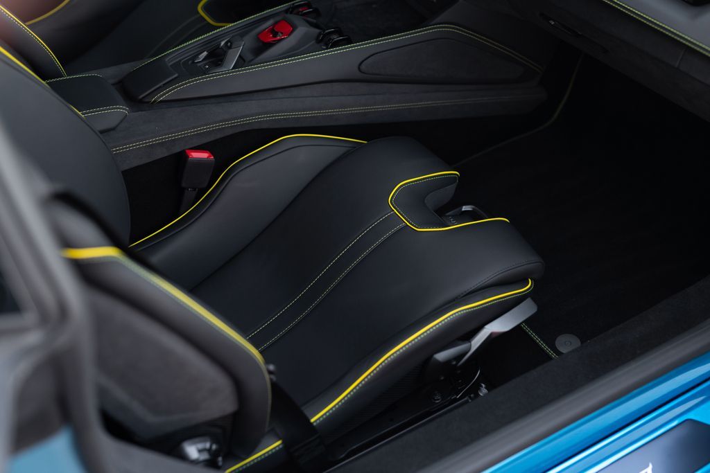 Main image 36