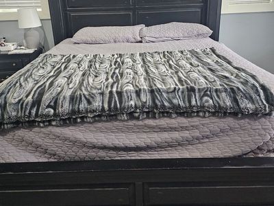 4 piece king size bedroom set