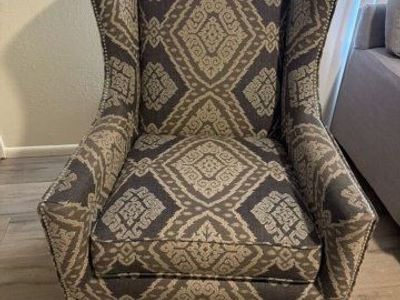 Side chair $25 each