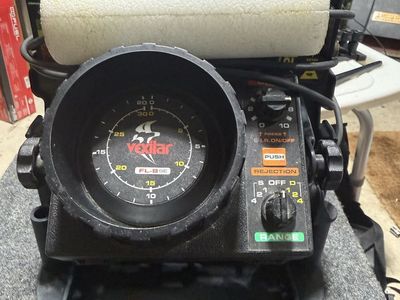 Vexilar FL-8SE Fish Finder