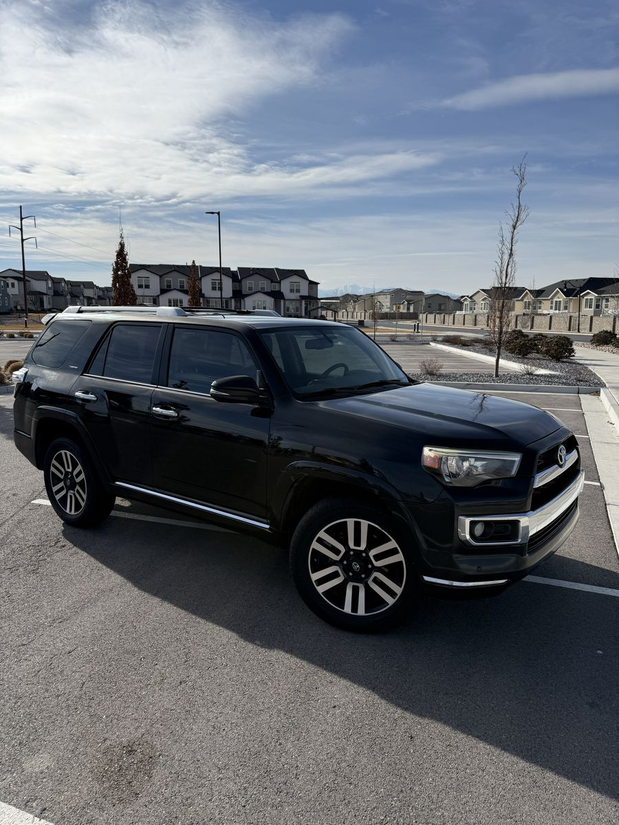 2014 TOYOTA 4RUNNER Limited
