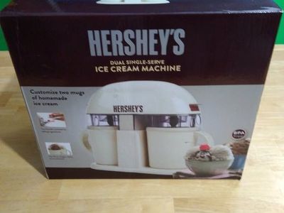 New HERSHEY'S Dual Single Serve Ice Cream Machine *New in Box*